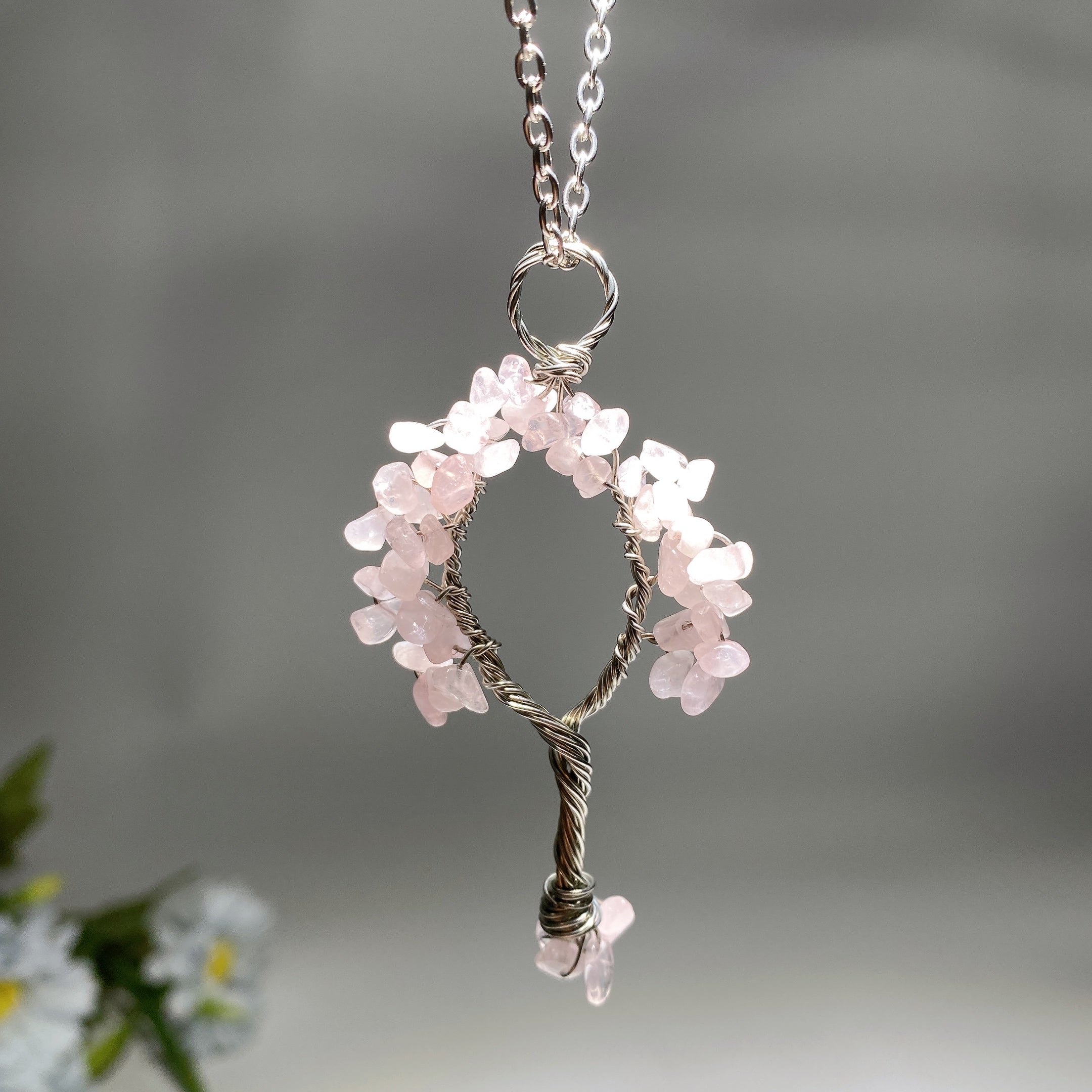 Silver Chain Tree of Life Healing Crystal Necklace 33cm