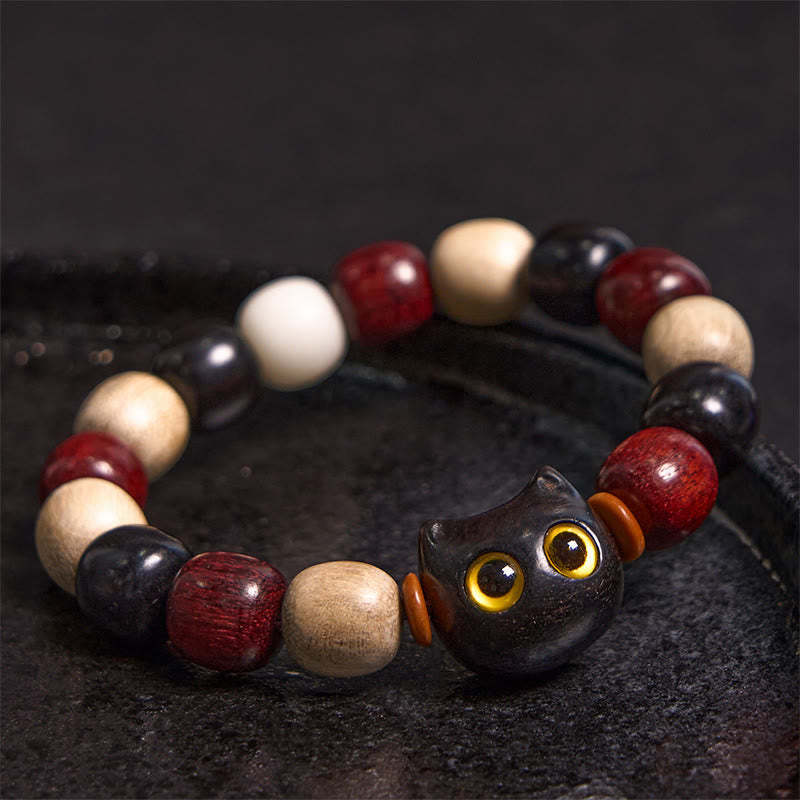 Small Leaf Red Sandalwood Protection Bracelet with Cute Cat Engraving