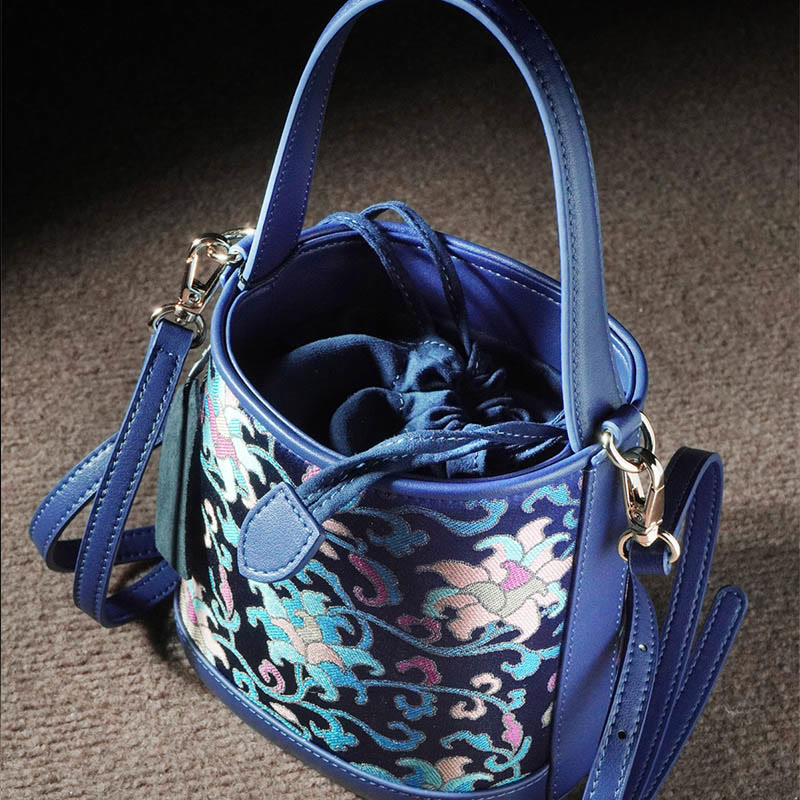 Song Brocade Spiritual Accessories | Retro Lotus Crossbody Bag