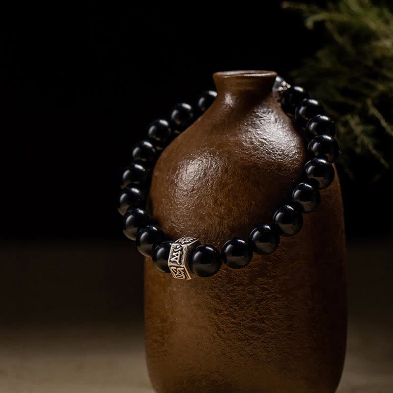 Unisex 8mm Chinese Zodiac Strength Bracelet in Obsidian & Moonstone