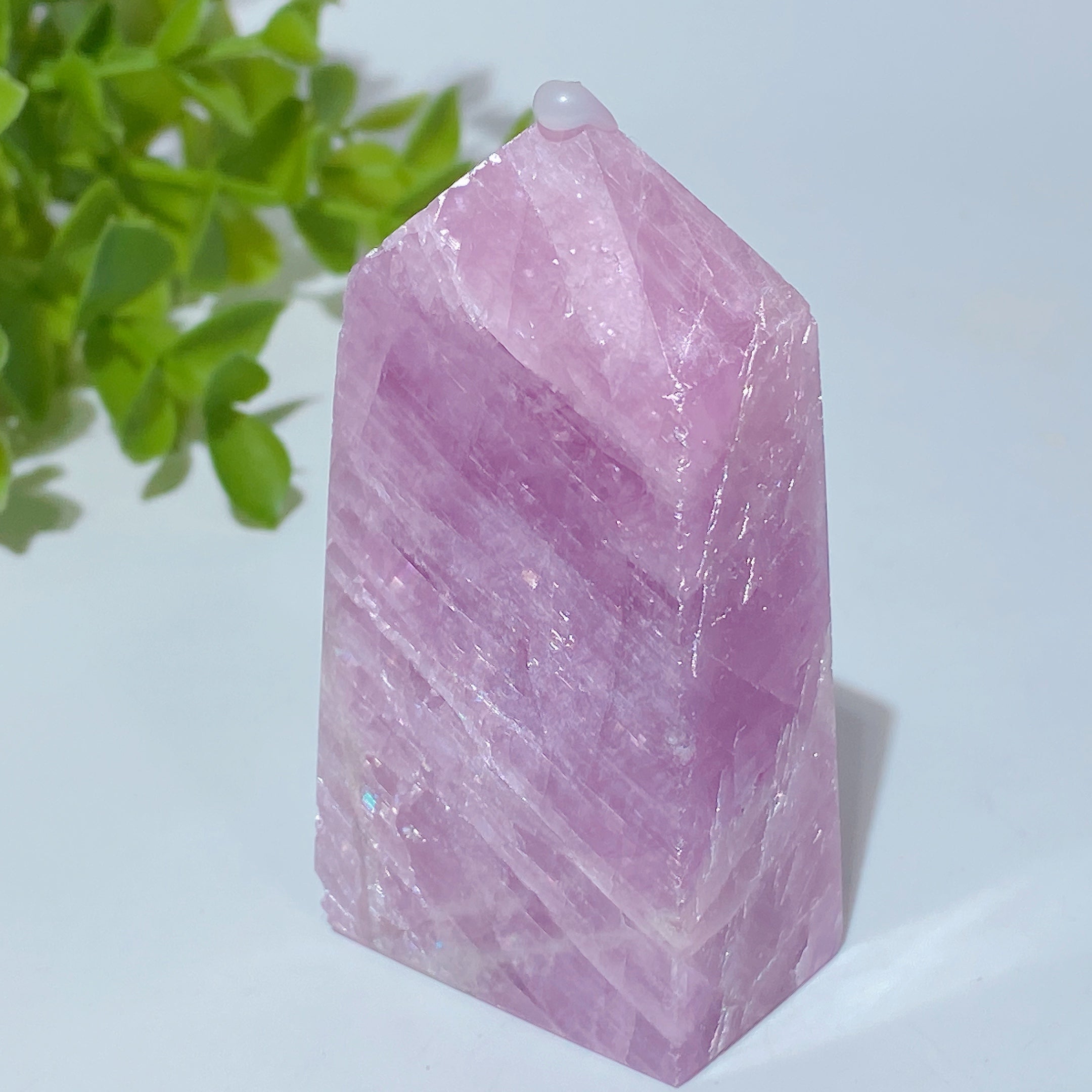 UV Reactive Kunzite Crystal Tower 3-5.5 Inch Healing Energy