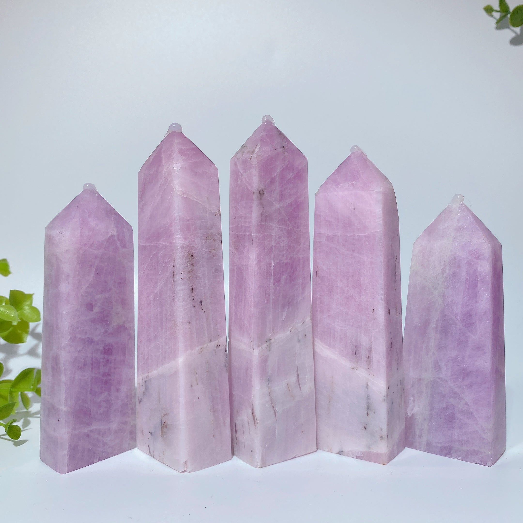 UV Reactive Kunzite Crystal Tower 3-5.5 Inch Healing Energy