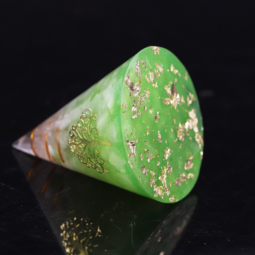 White Quartz Cone Pyramid for Meditation and Harmony
