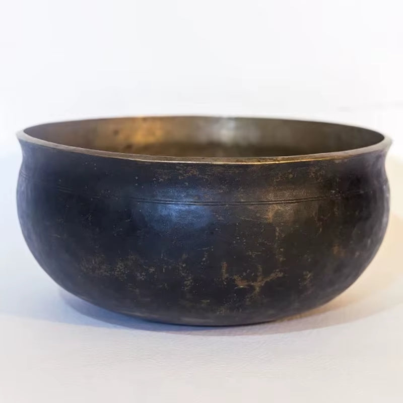 Large Tibetan Singing Bowl Handmade Meditation Massage Yoga Nepal Singing Bowls Chakra Mindfulness Spiritual Desktop Decorative