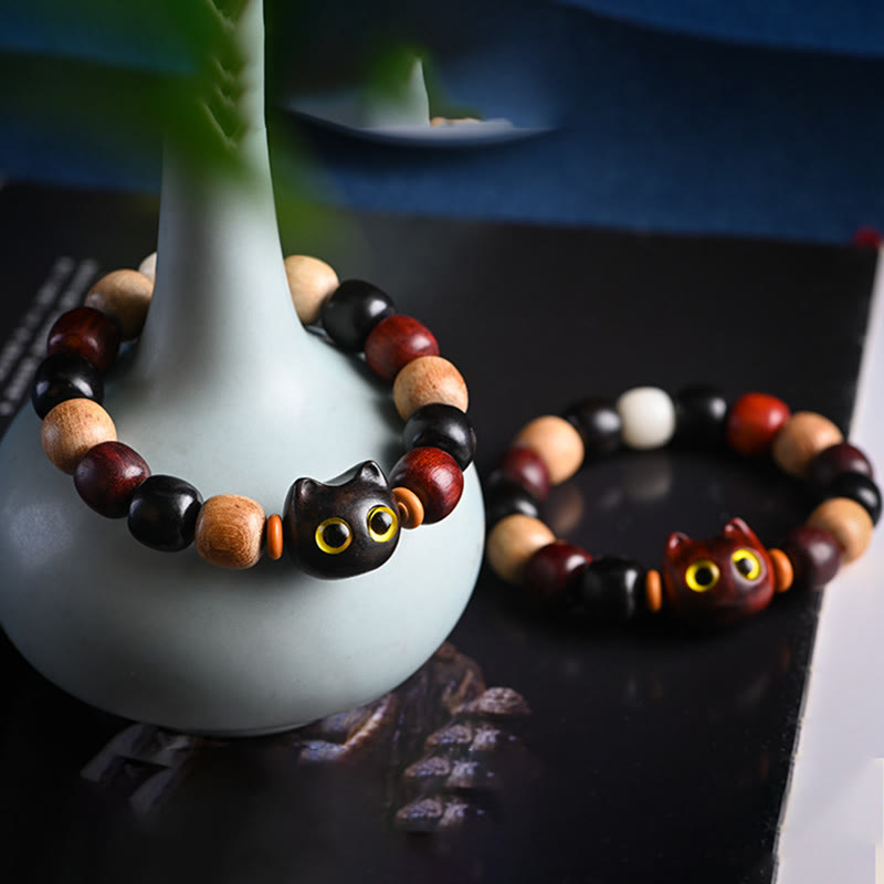 Ebony Wood Protection Bracelet with Small Leaf Red Sandalwood Cat Charm