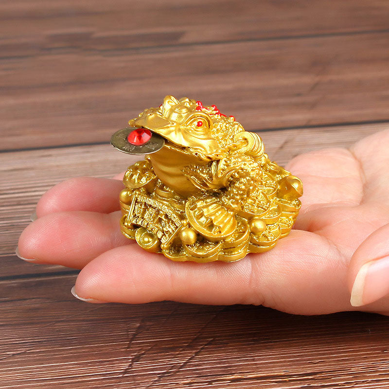Feng Shui Wealth Lucky Frog Resin Figurine for Prosperity