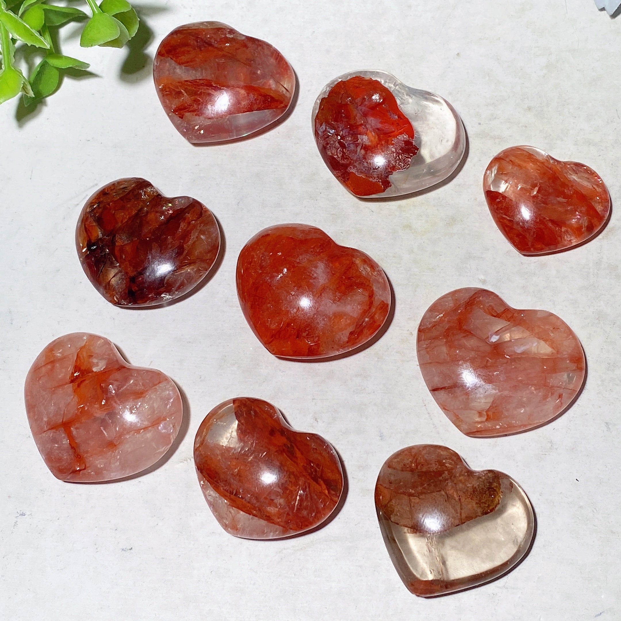 1.0-1.5 Inch Fire Quartz Crystal Heart Carvings for Healing