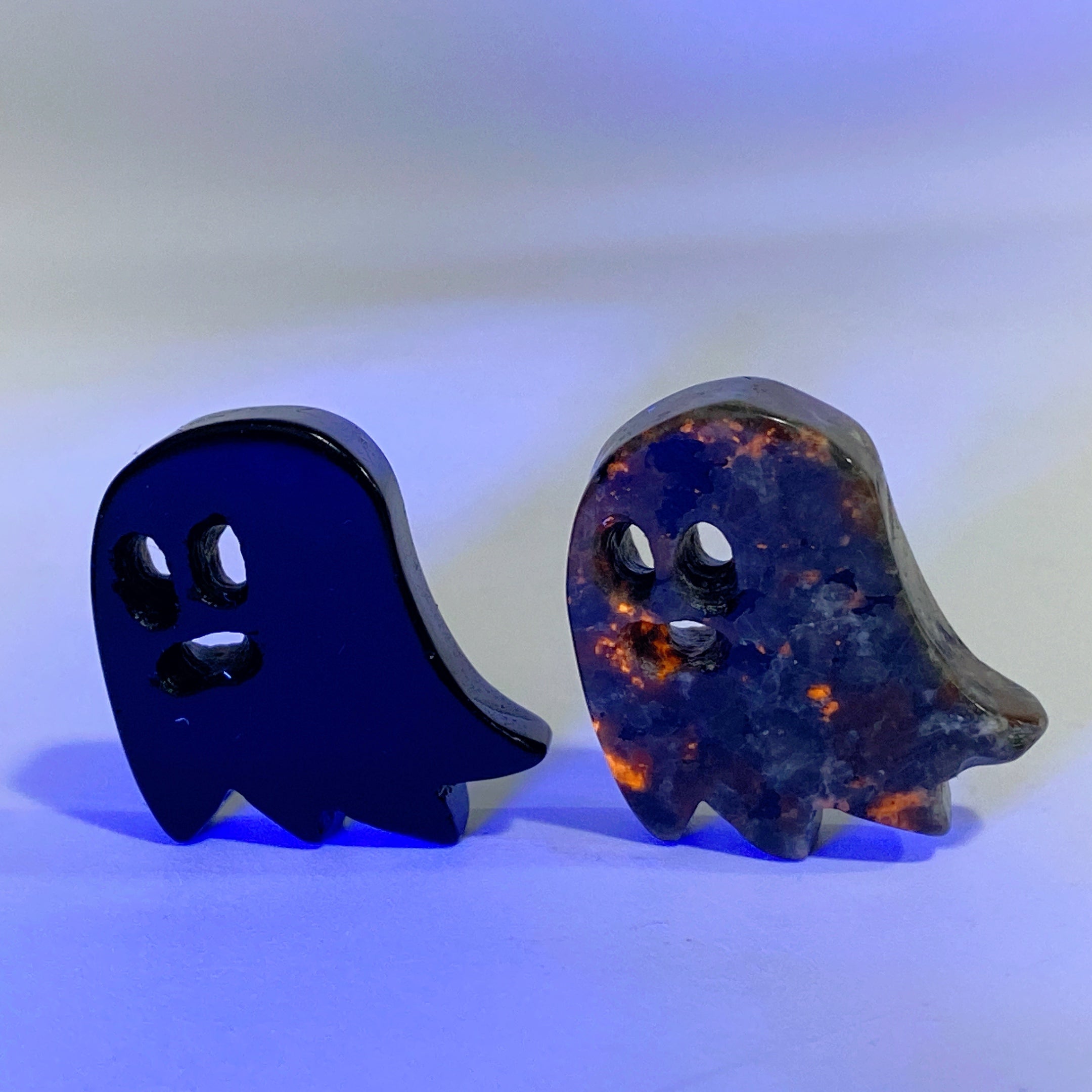 1.1-inch Mixed Crystal Ghost Figurine for Healing