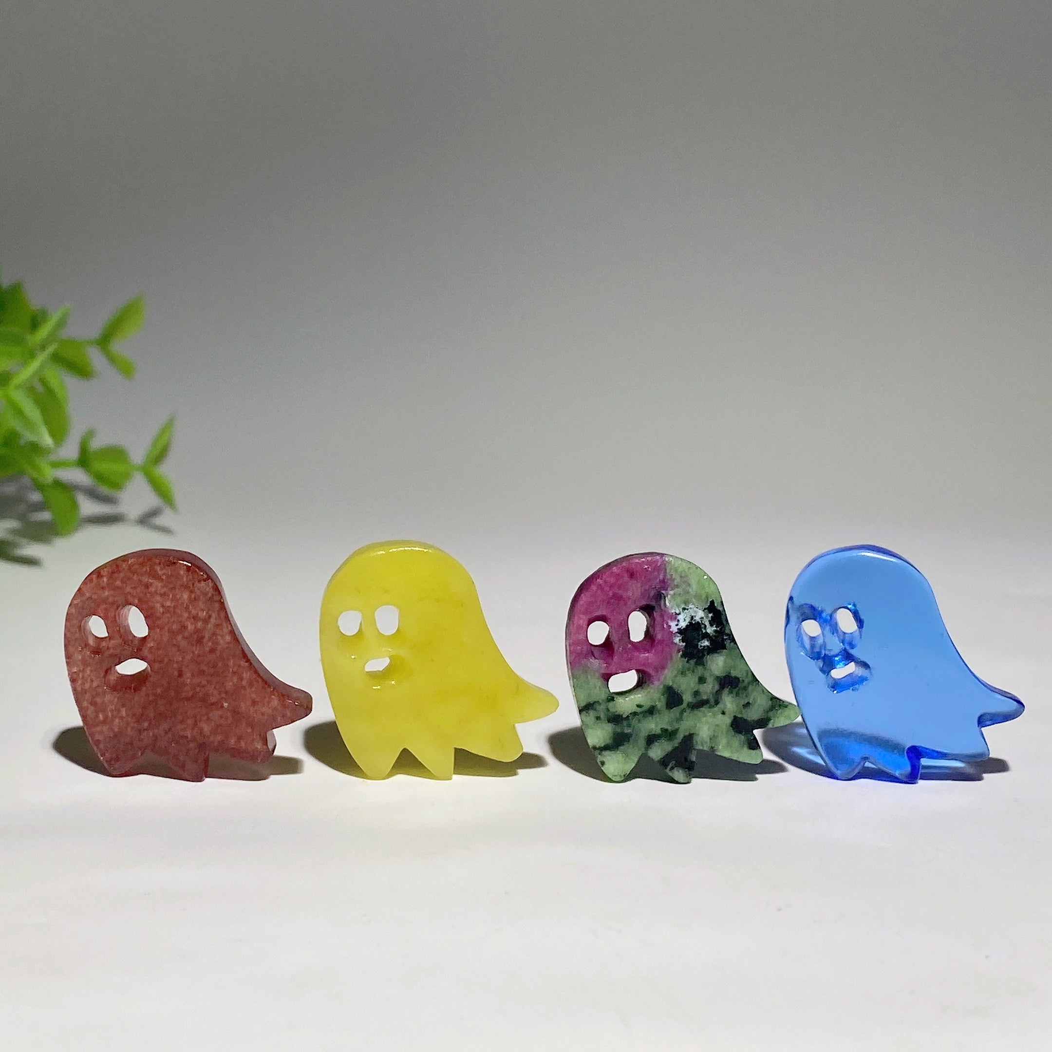 1.1-inch Mixed Crystal Ghost Figurine for Healing