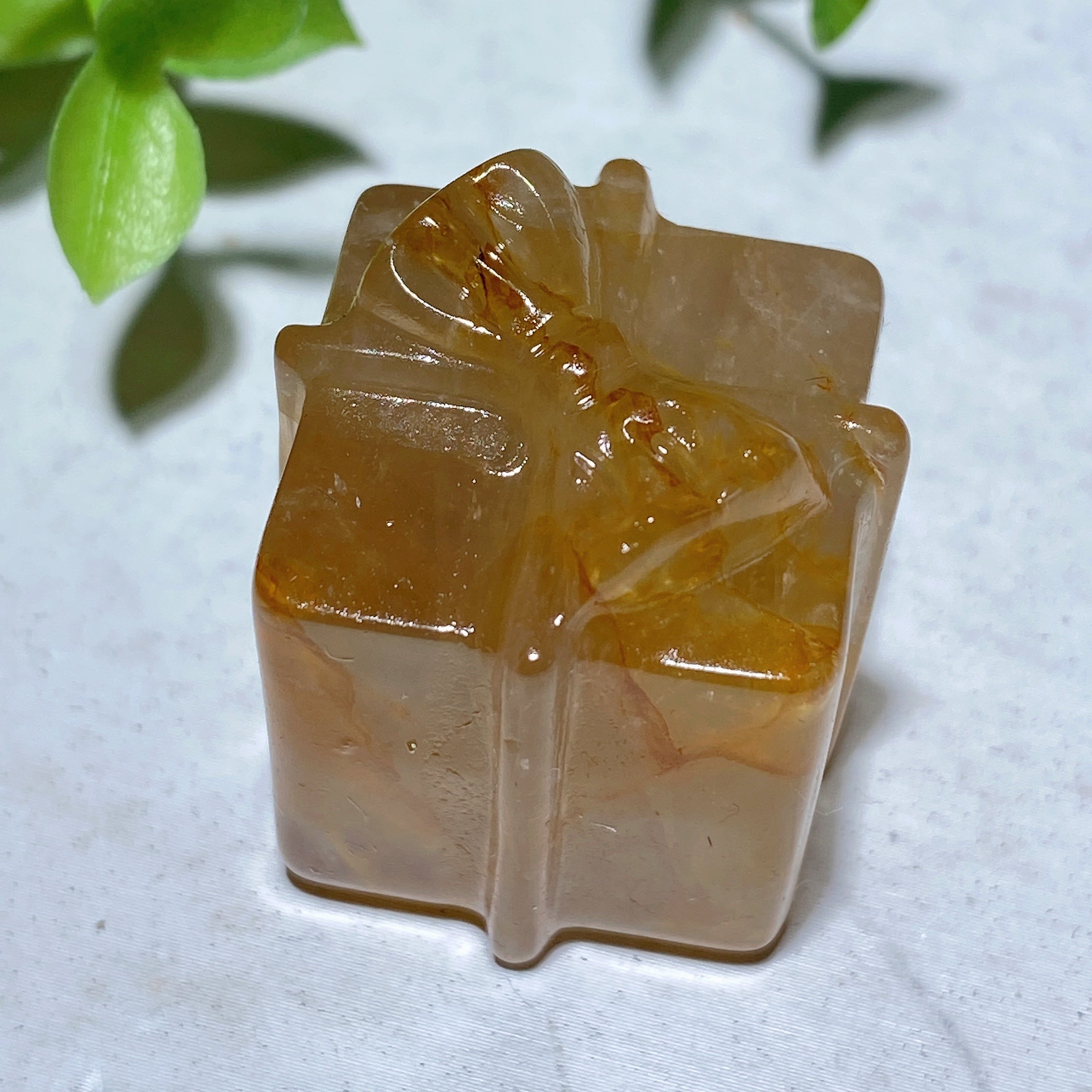 1.1 Inch Mixed Crystal Gift Box Figurines for Healing