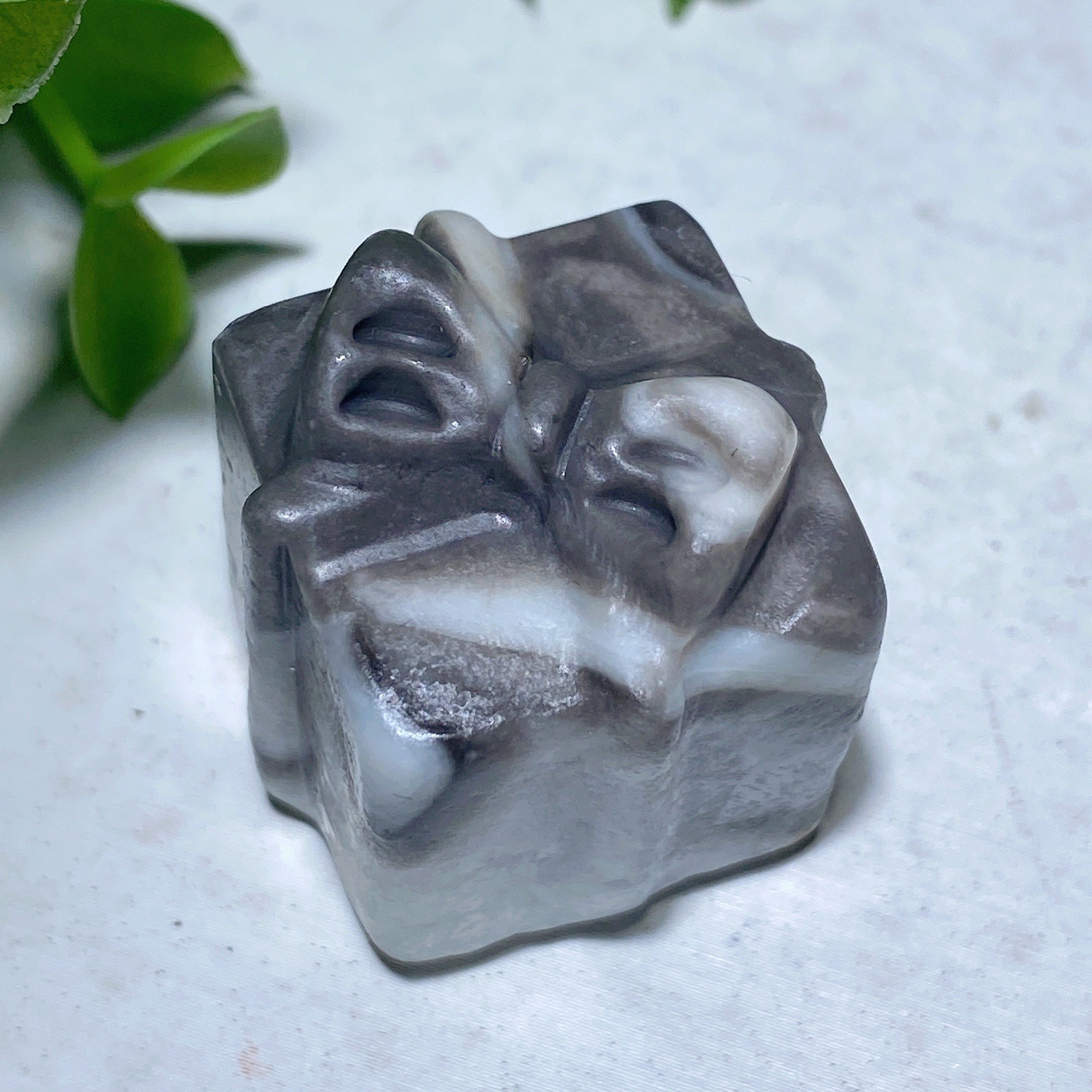 1.1 Inch Mixed Crystal Gift Box Figurines for Healing