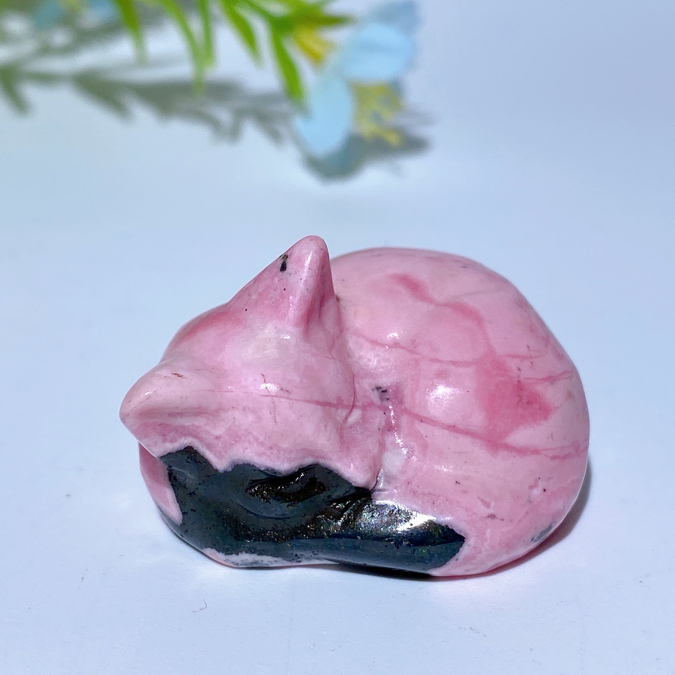 1.2-1.5 inch Rhodonite Mini Crystal Animal Carvings for Healing