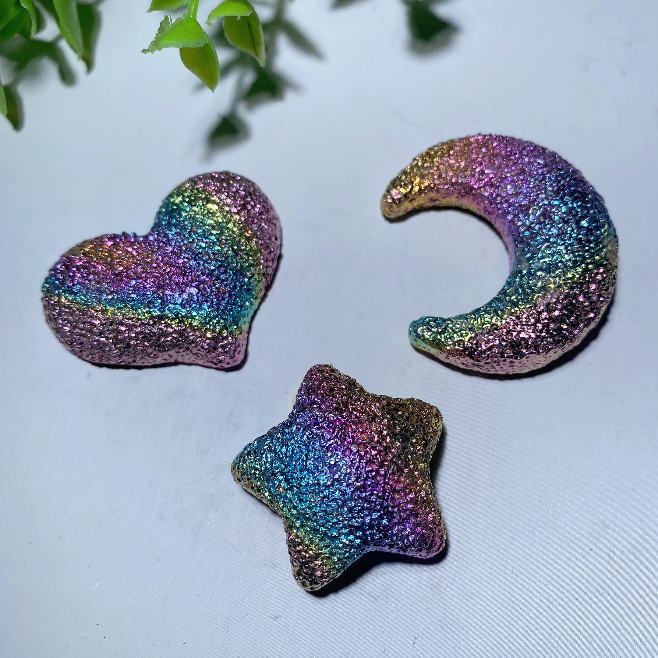 1.2-1.7 inch Bismuth Crystal Bear Carving for Healing