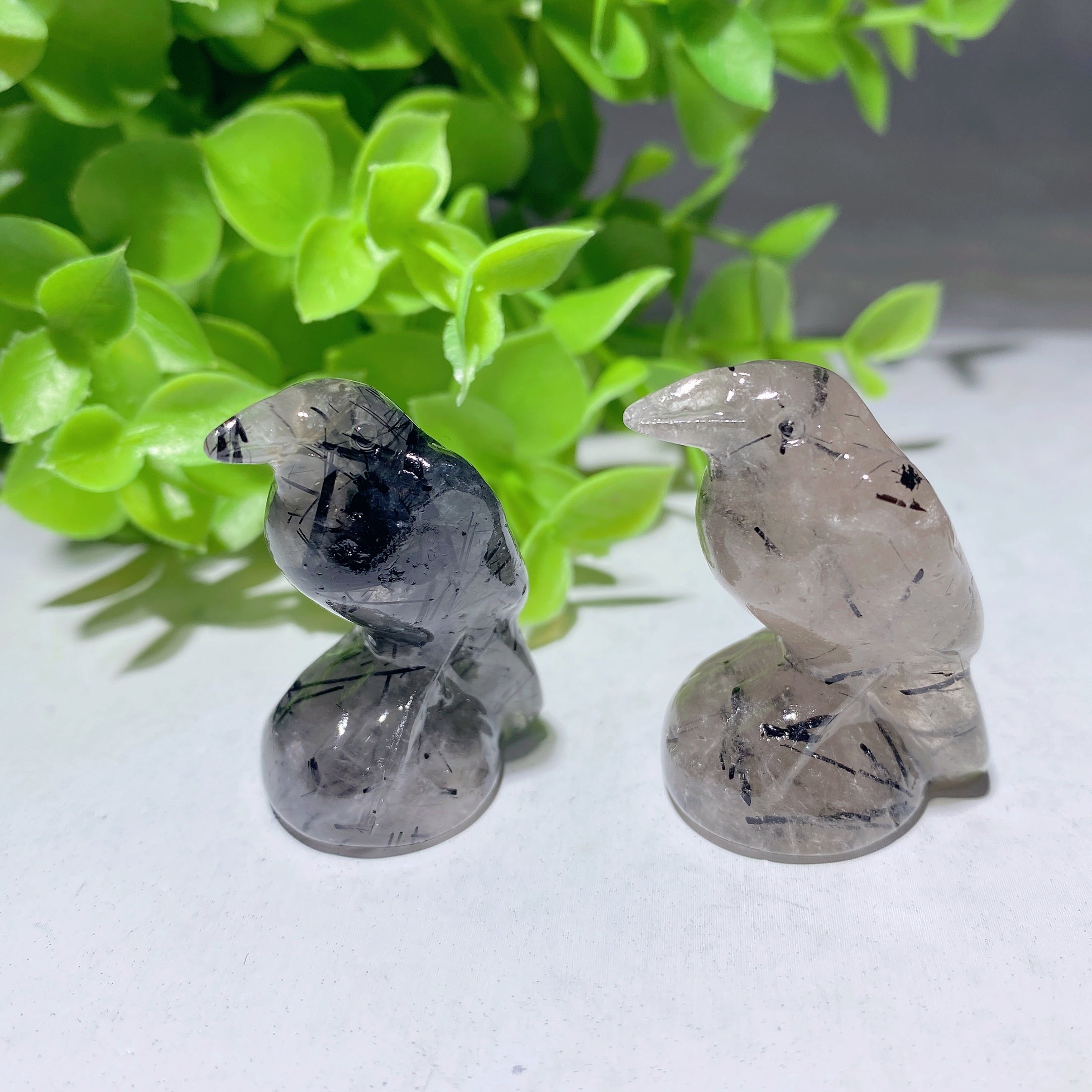 1.2-1.7 inch Black Tourmaline Crystal Animal Carvings for Healing