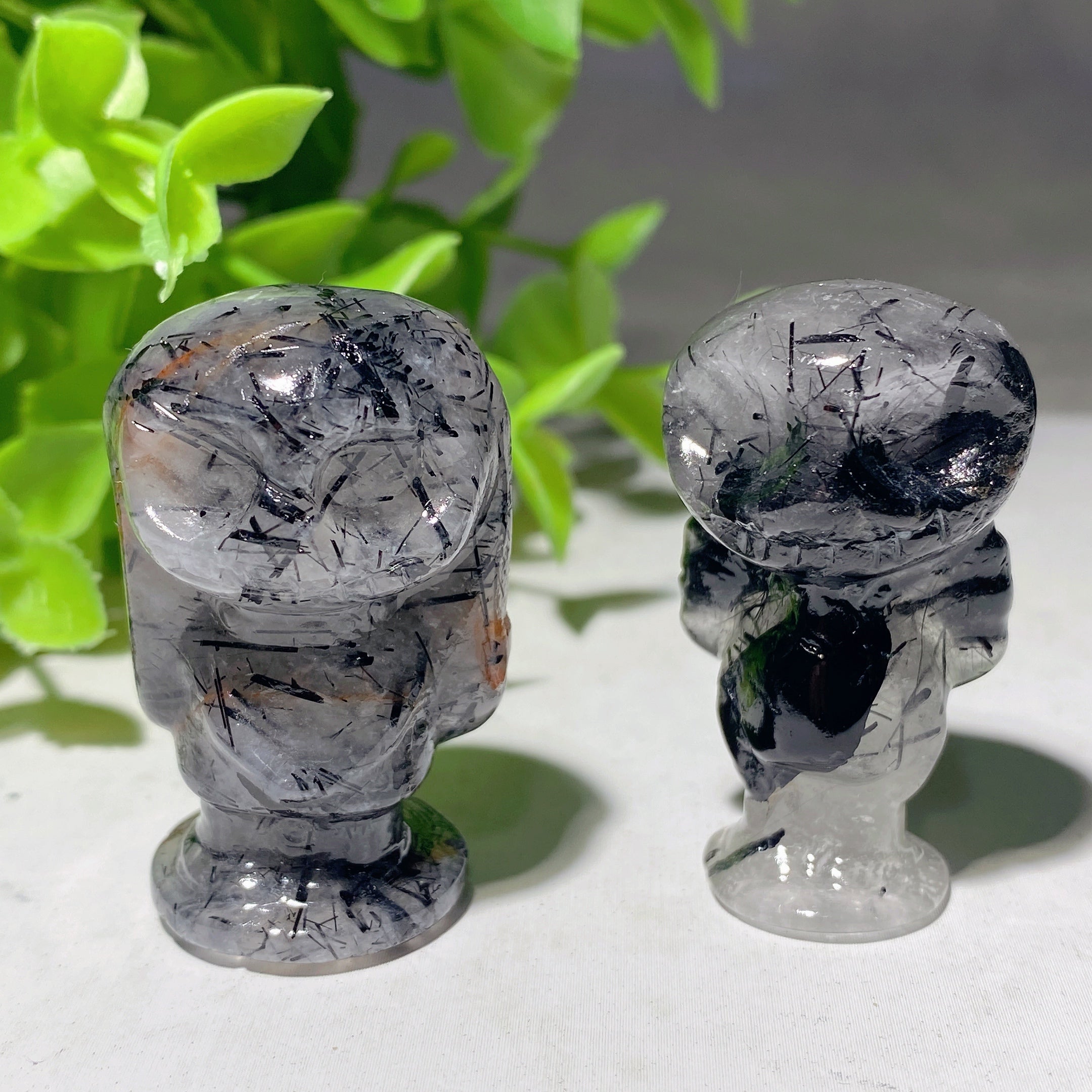 1.2-1.7 inch Black Tourmaline Crystal Animal Carvings for Healing