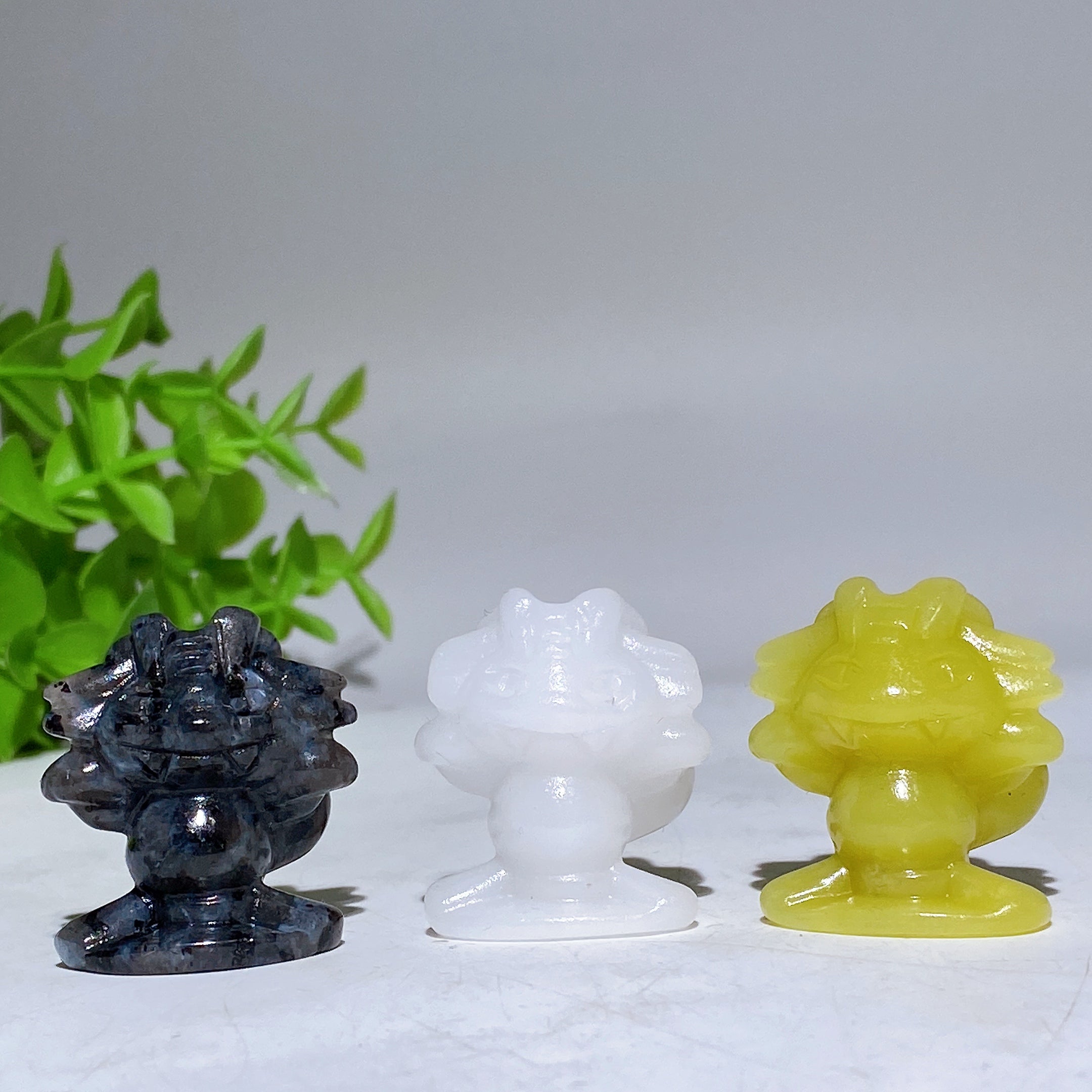 1.2 Inch Crystal Mini Figurine Carving for Healing Energy