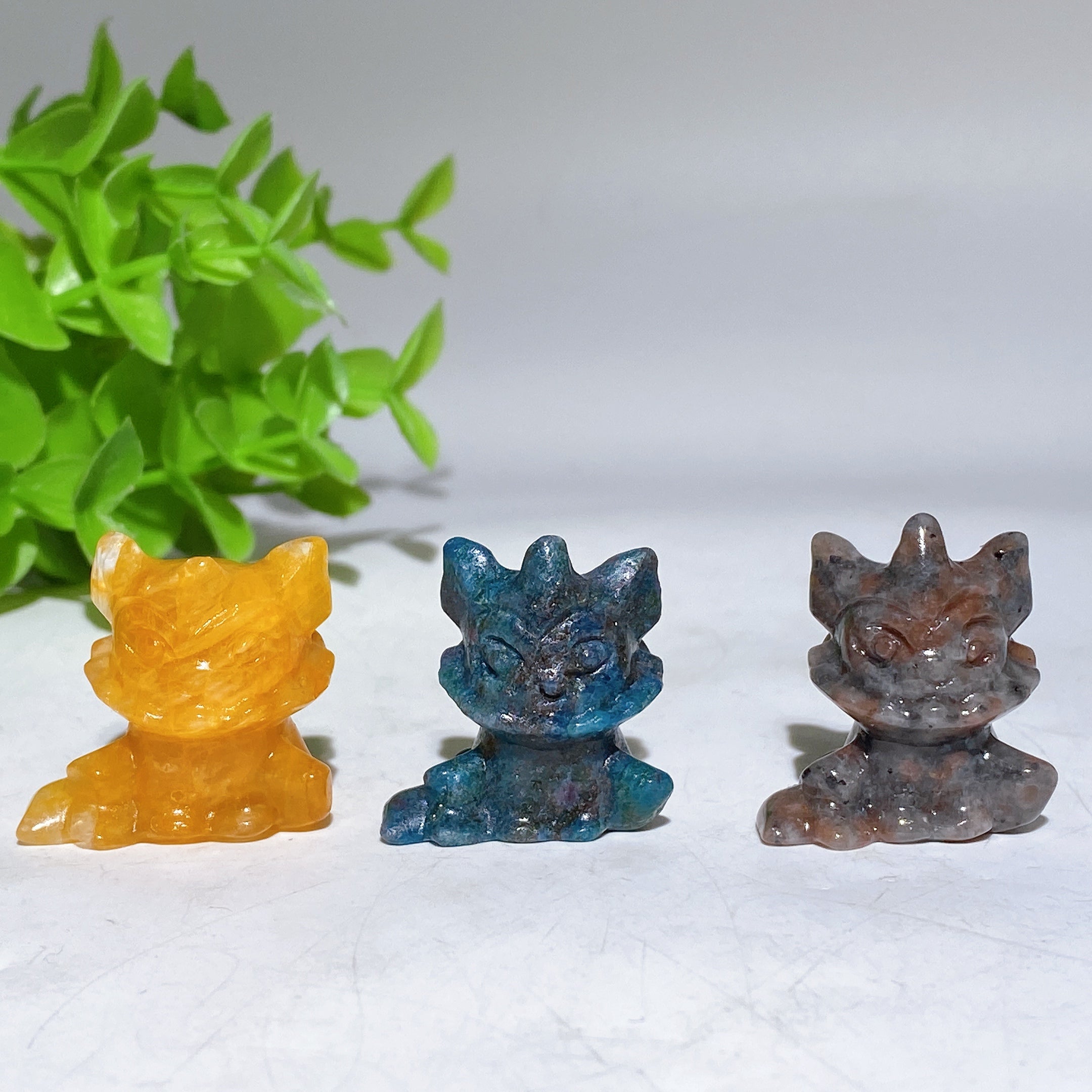 1.2-Inch Mini Crystal Figurine Carvings for Healing Energy