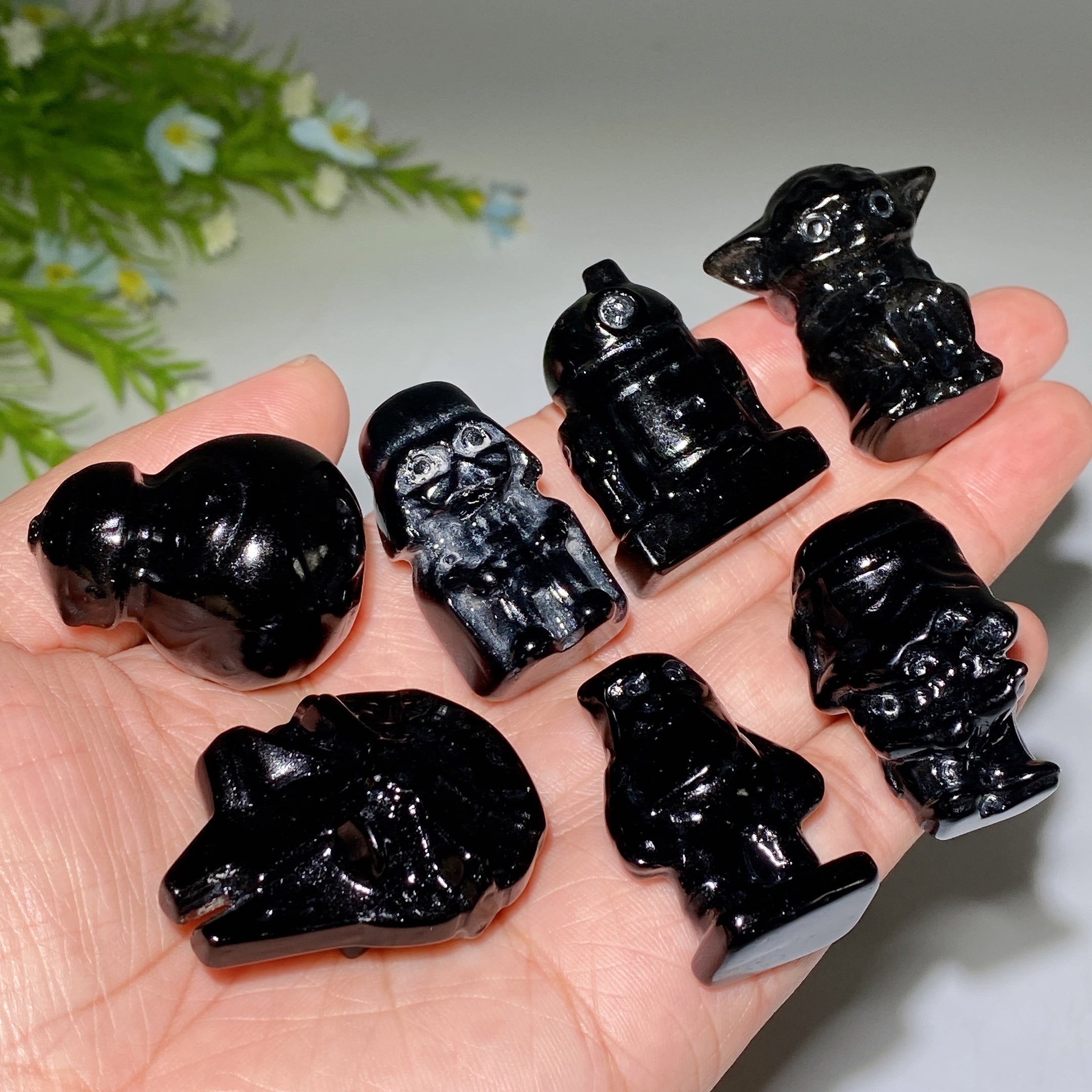 1.4 inch Black Obsidian Crystal Star Wars Figurines Set