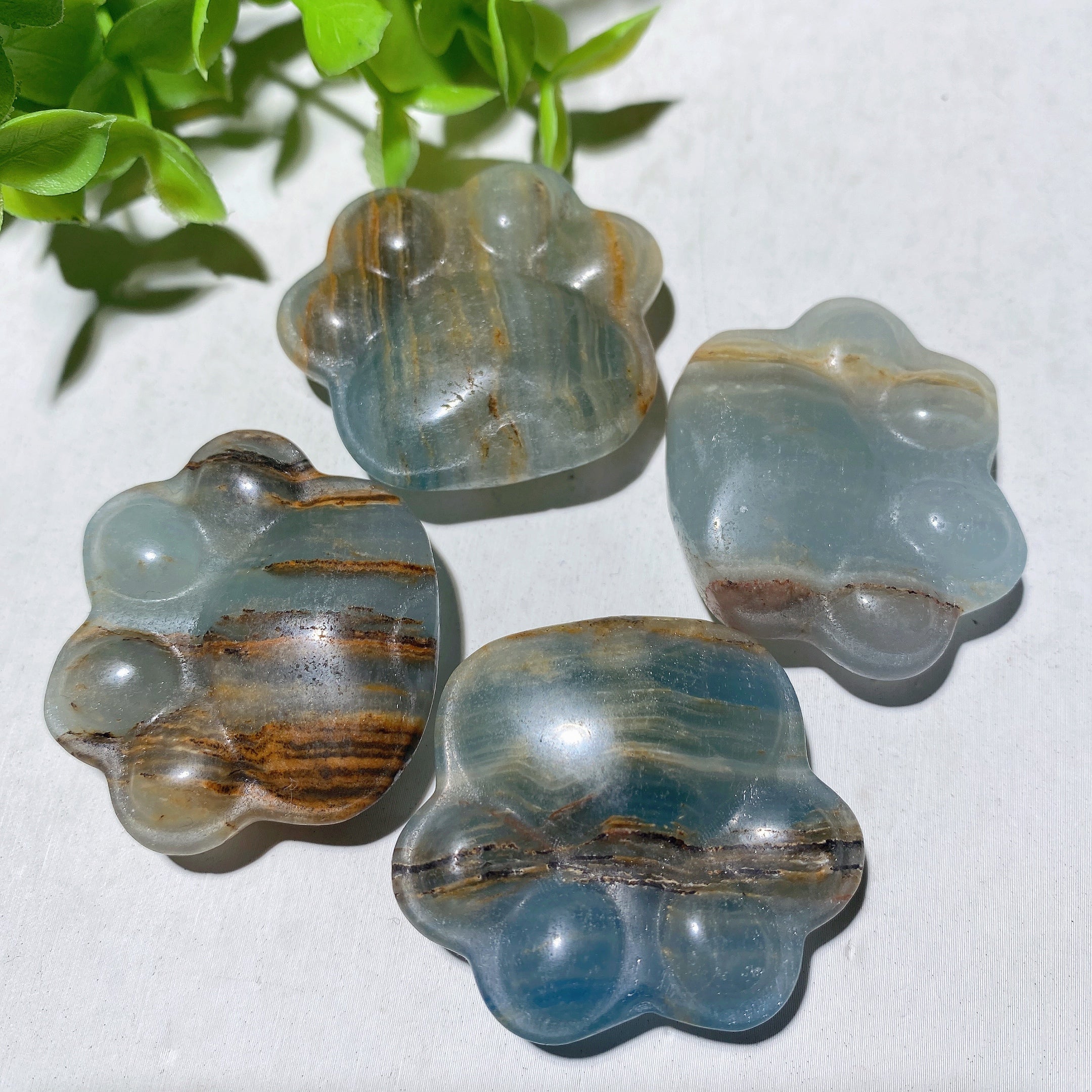 1.5 Inch Blue Onyx Paw Crystal Animal Carving