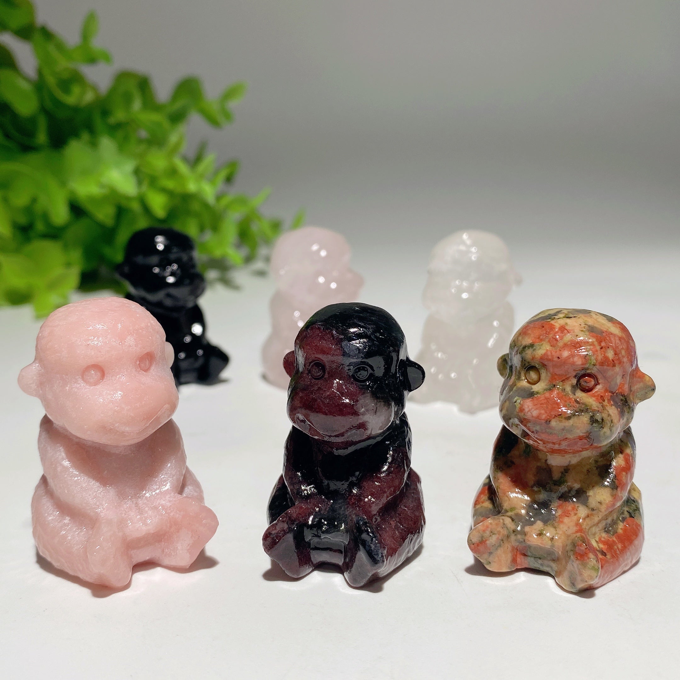 1.5-Inch Mixed Crystal Animal Monkey Carvings for Healing