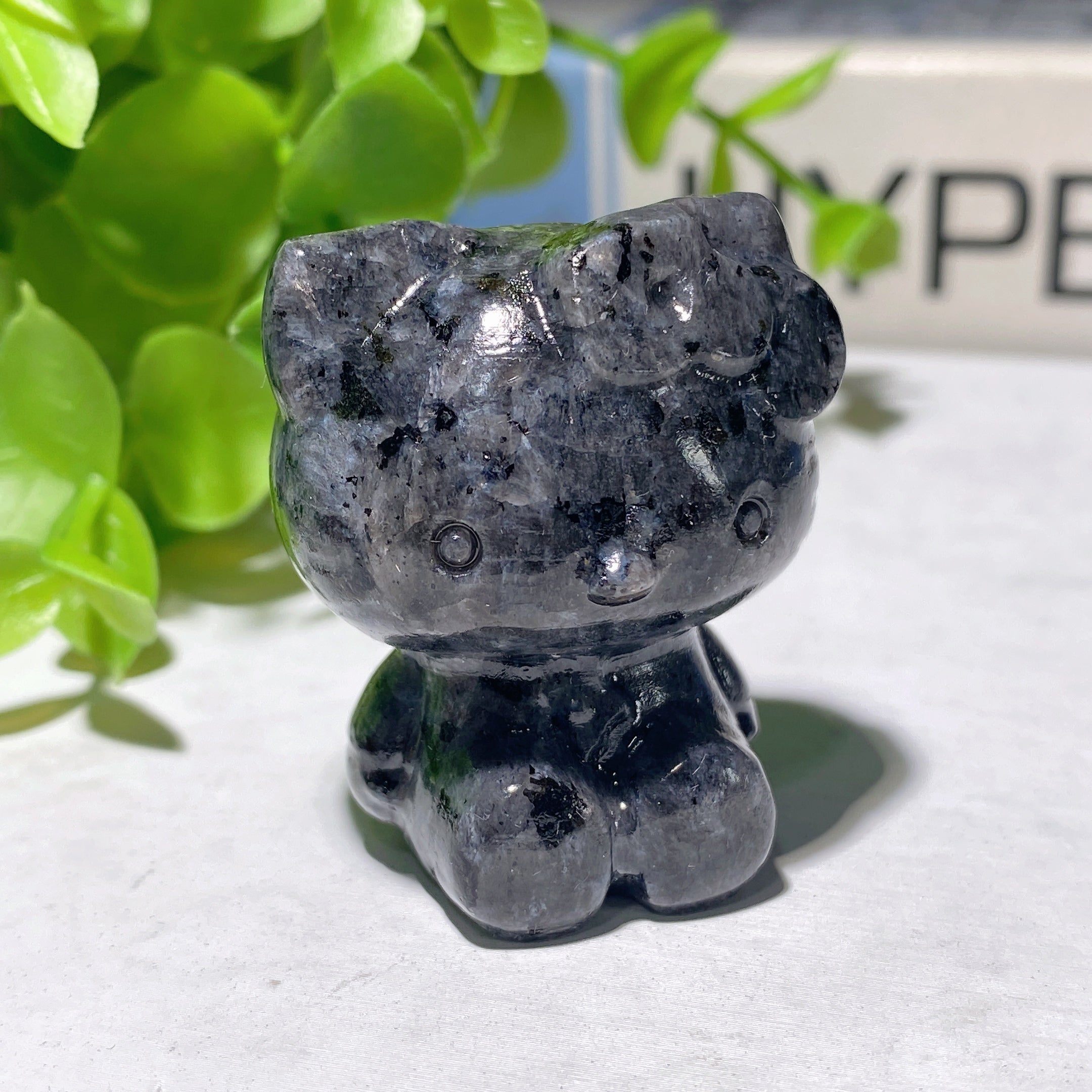1.5 inch Mixed Crystal Healing Figurine Hello Kitty