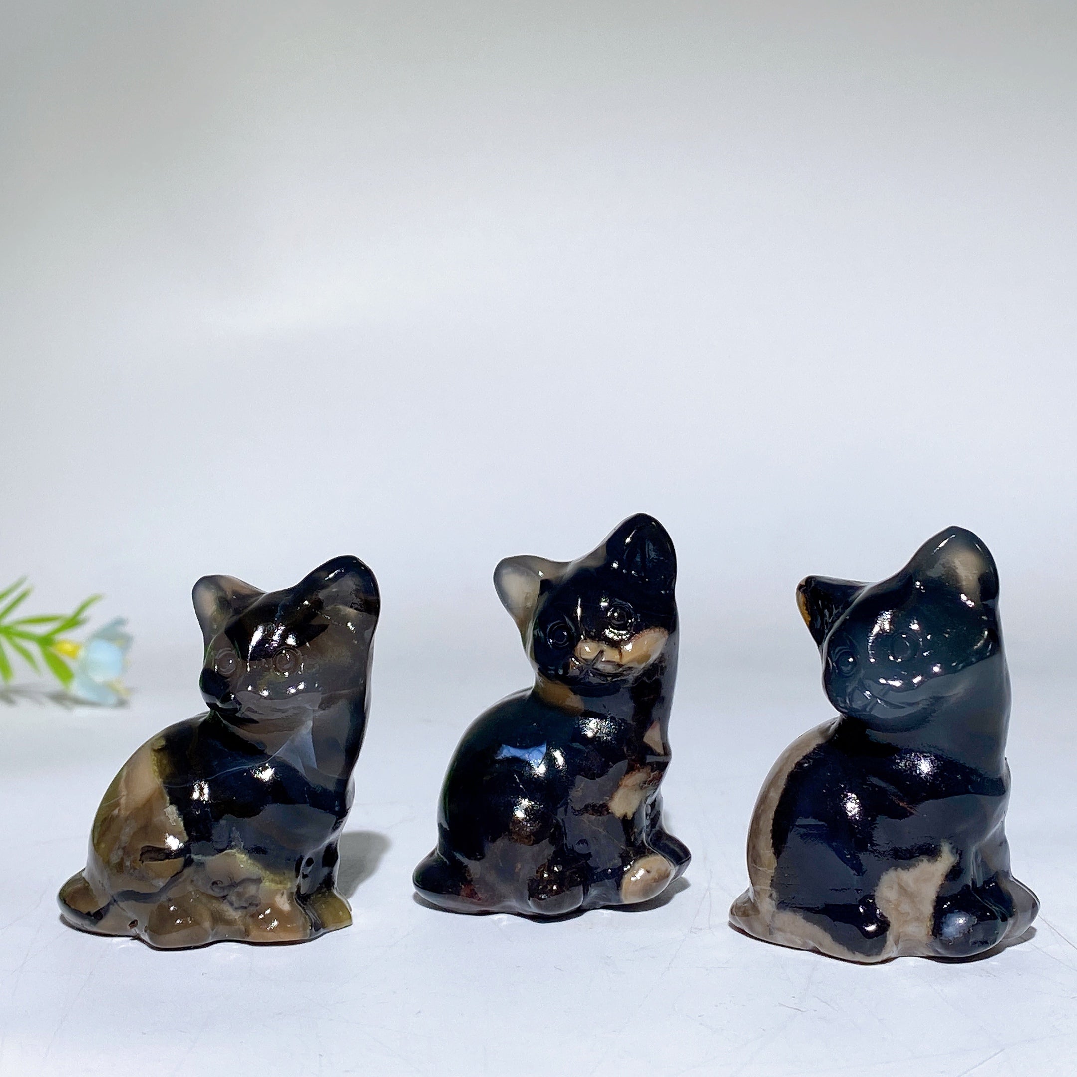 1.9 inch Volcanic Agate Cat Carving Crystal Figurine