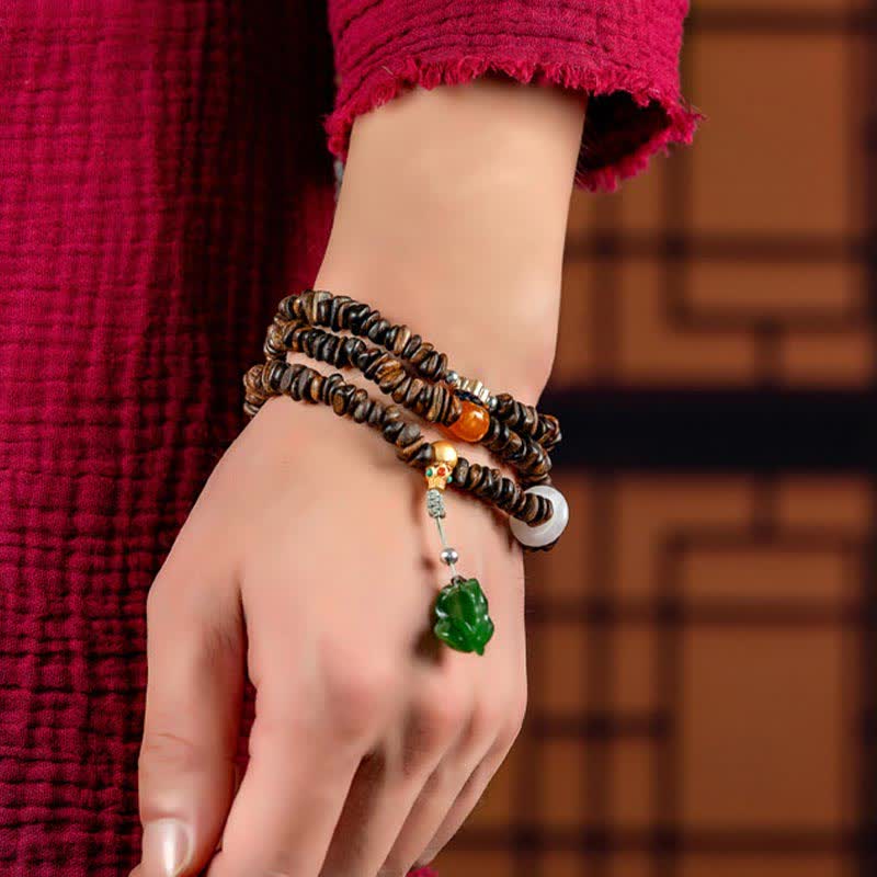 108 Mala Beads Agarwood Bracelet for Peace & Strength