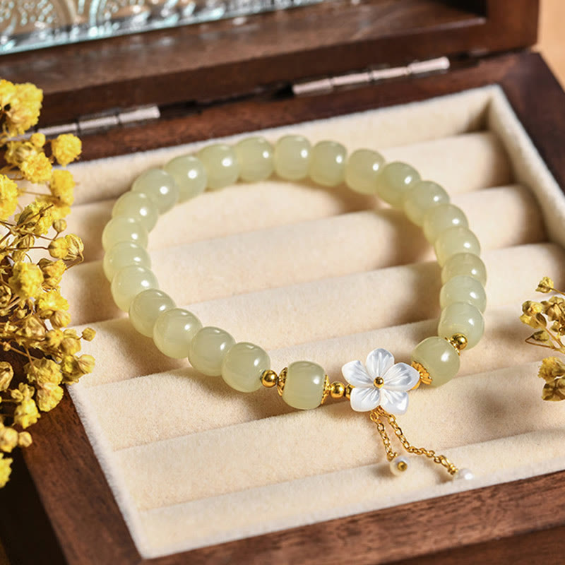 14-16cm Hetian Jade Luck Flower Bracelet