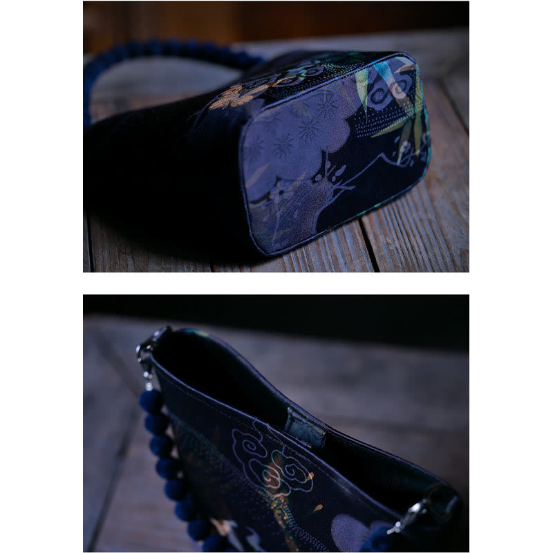 14cm Spiritual Metal Chain Crossbody Bag with Butterfly Design