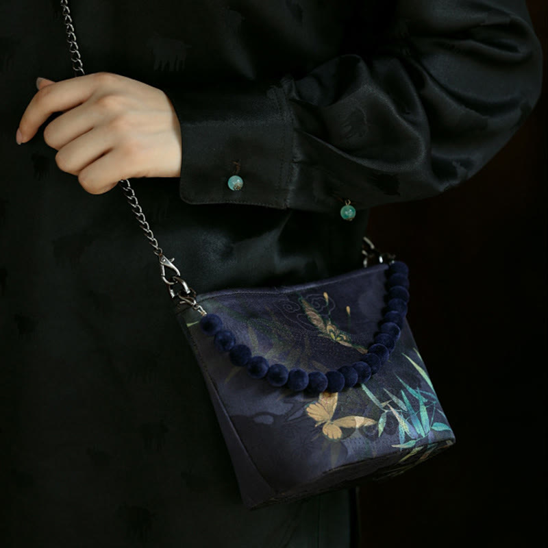 14cm Spiritual Metal Chain Crossbody Bag with Butterfly Design