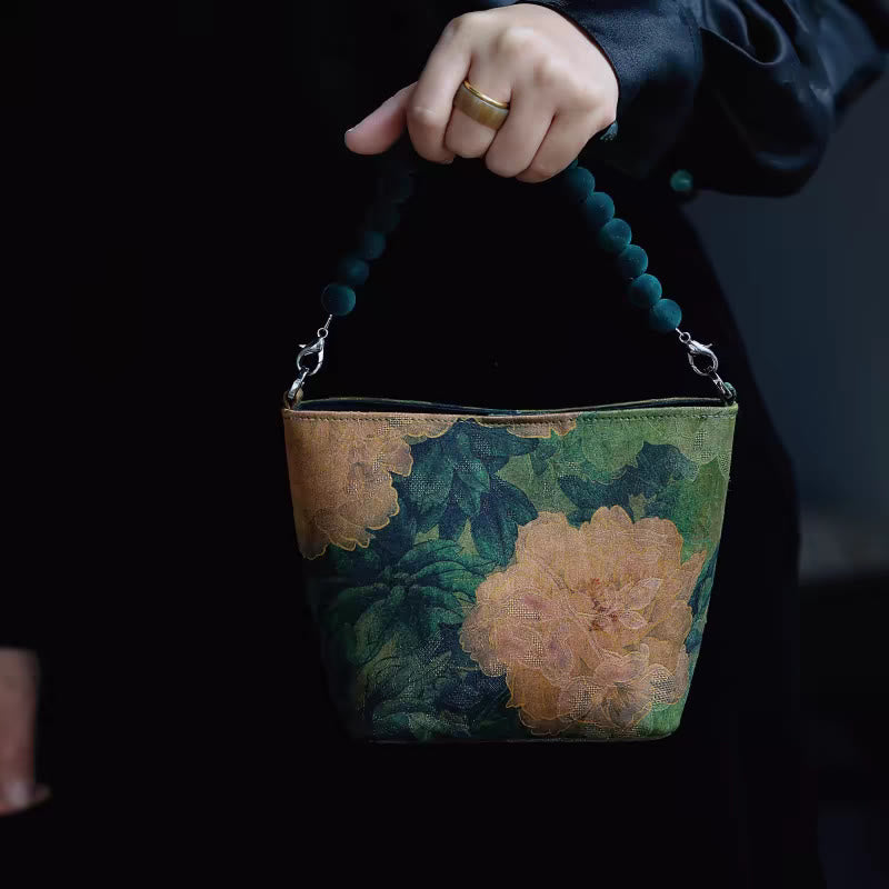 14cm Spiritual Metal Chain Crossbody Bag with Butterfly Design