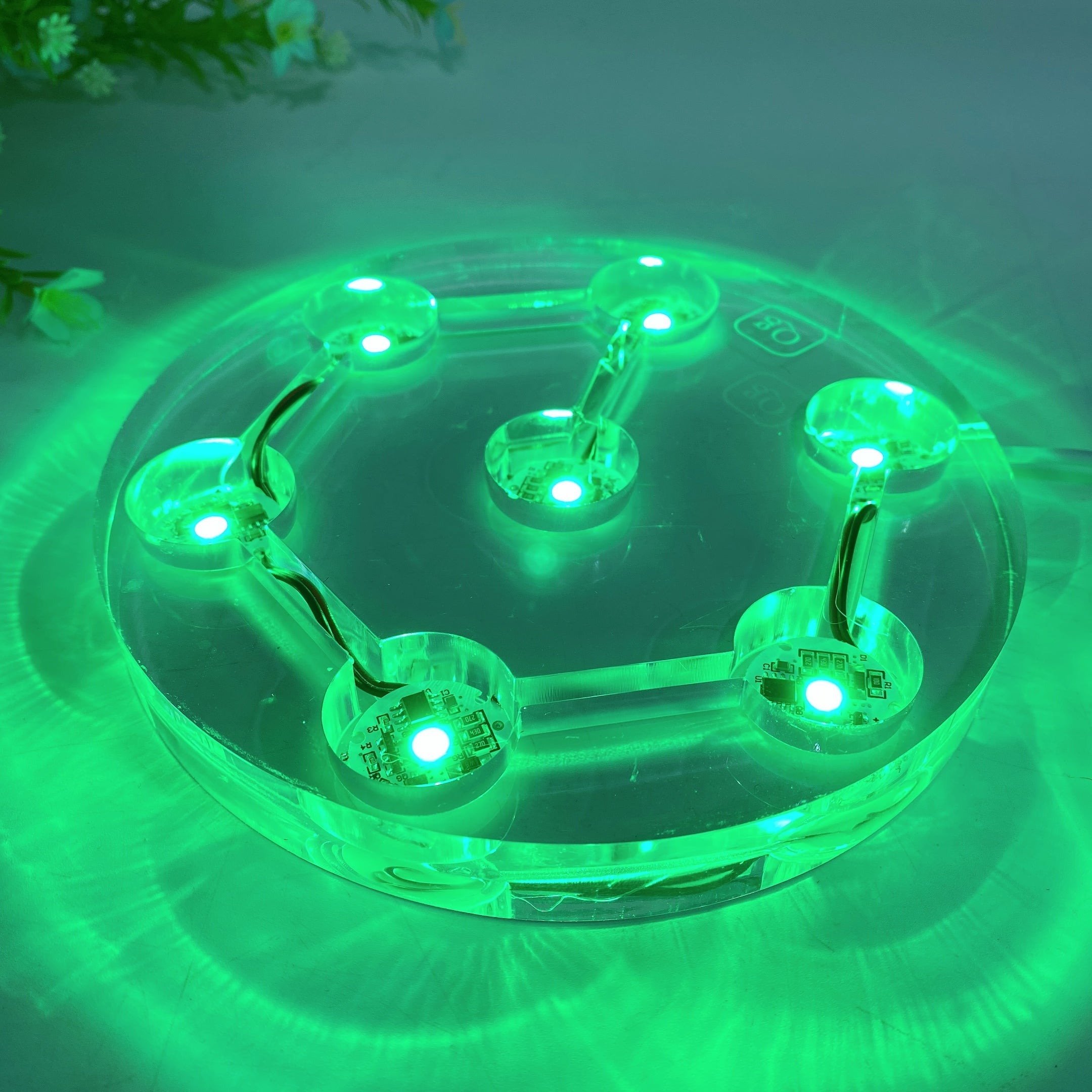 15-20cm Transparent Resin Round Crystal Lamp Stand