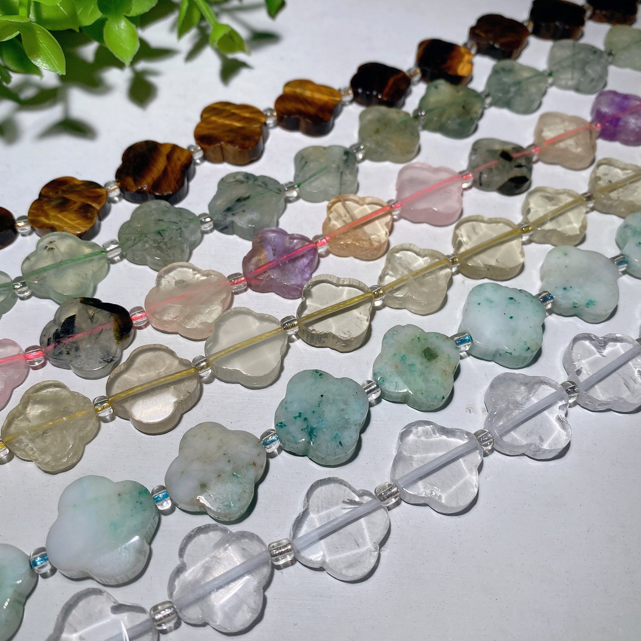 15 inch Mixed Crystal Four Leaf Clover Shape Strand