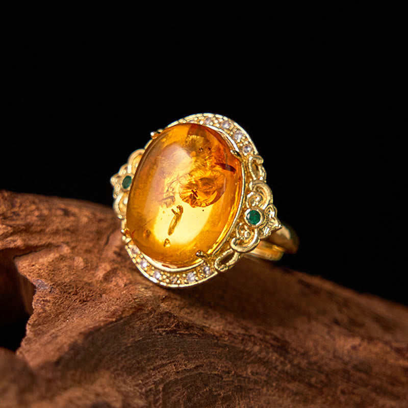 Amber Flower Pigeon Egg Pattern Focus Spiritual Ring