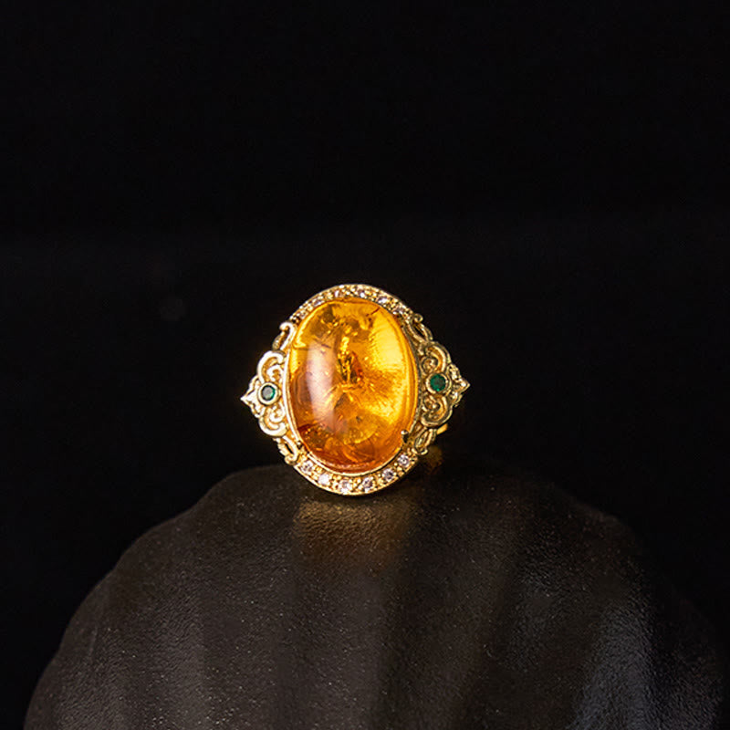 Amber Flower Pigeon Egg Pattern Focus Spiritual Ring