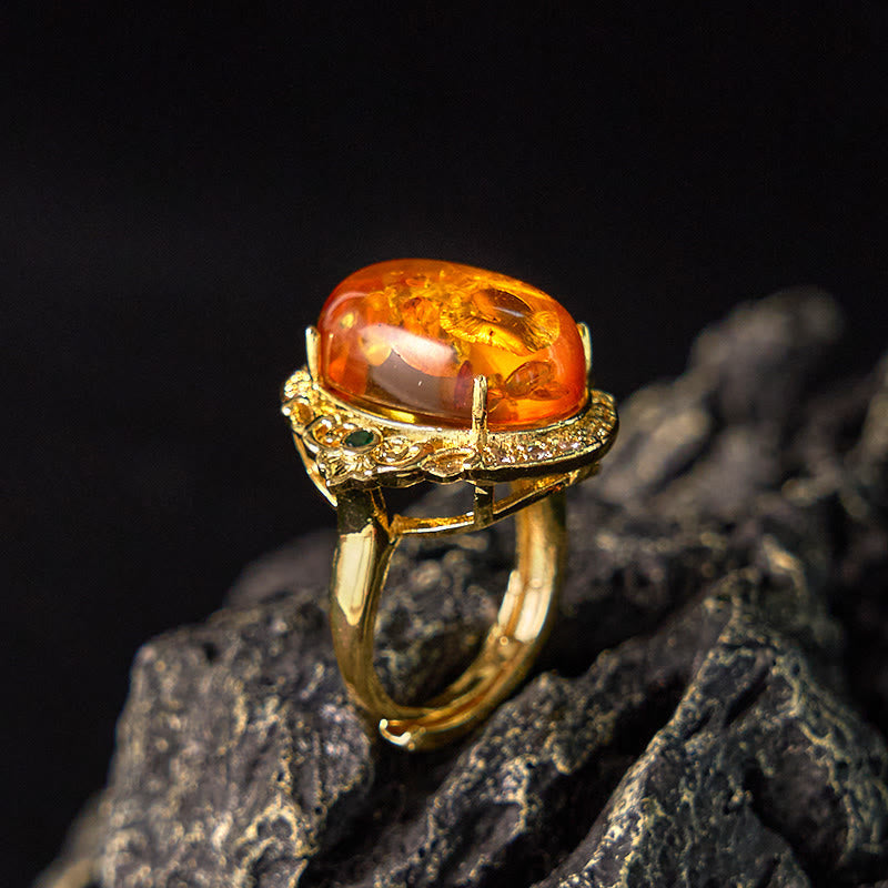 Amber Flower Pigeon Egg Pattern Focus Spiritual Ring
