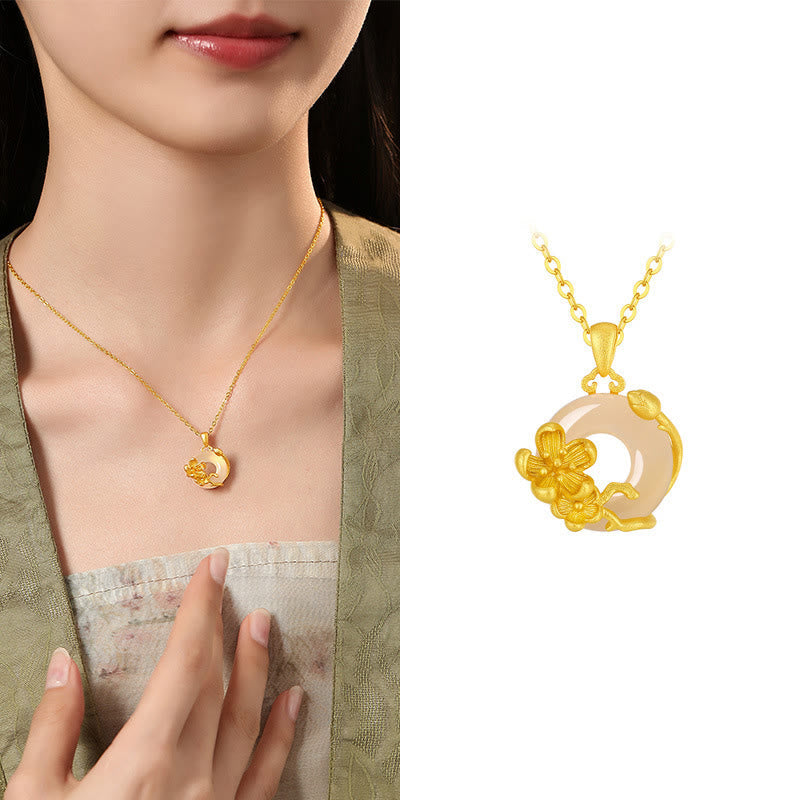 Chalcedony Peace Buckle Necklace in 925 Silver for Harmony