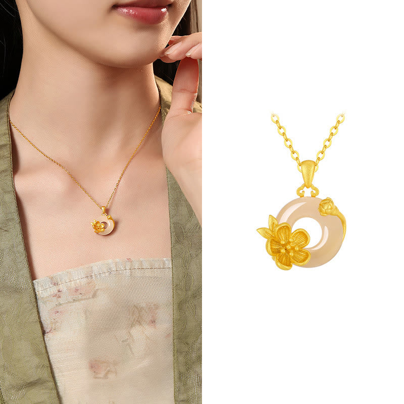 Chalcedony Peace Buckle Necklace in 925 Silver for Harmony