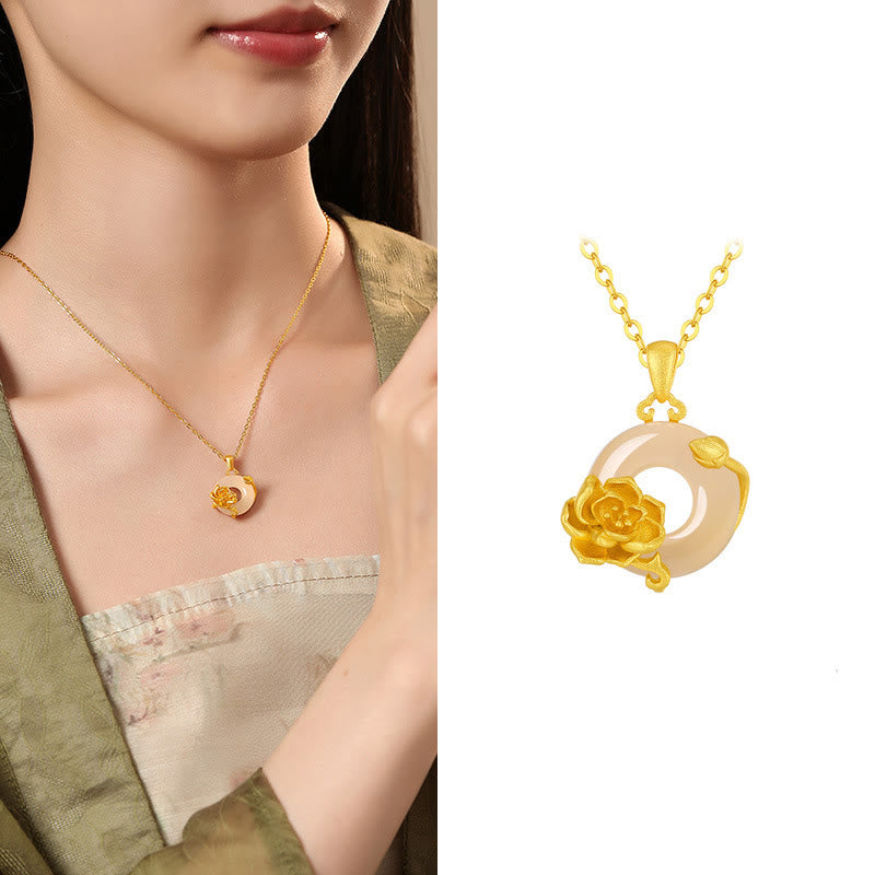 Chalcedony Peace Buckle Necklace in 925 Silver for Harmony