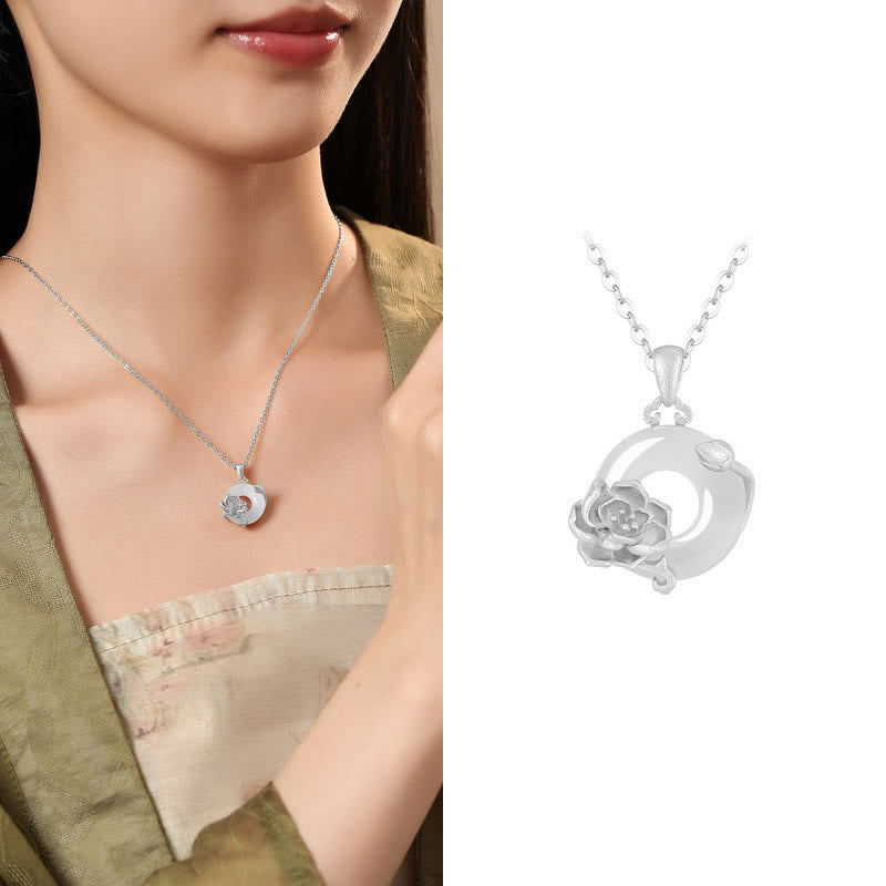 Chalcedony Peace Buckle Necklace in 925 Silver for Harmony