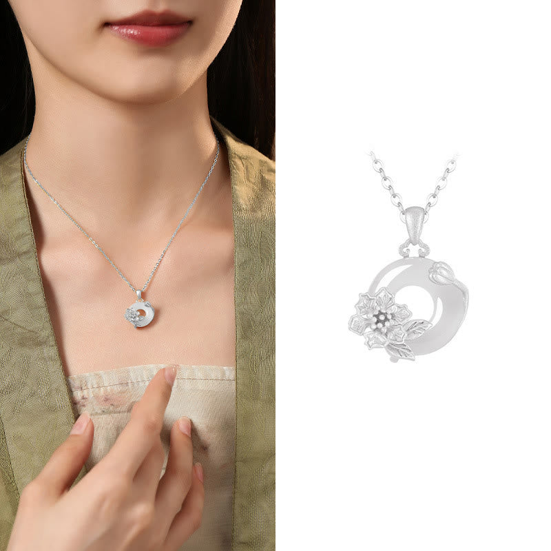 Chalcedony Peace Buckle Necklace in 925 Silver for Harmony