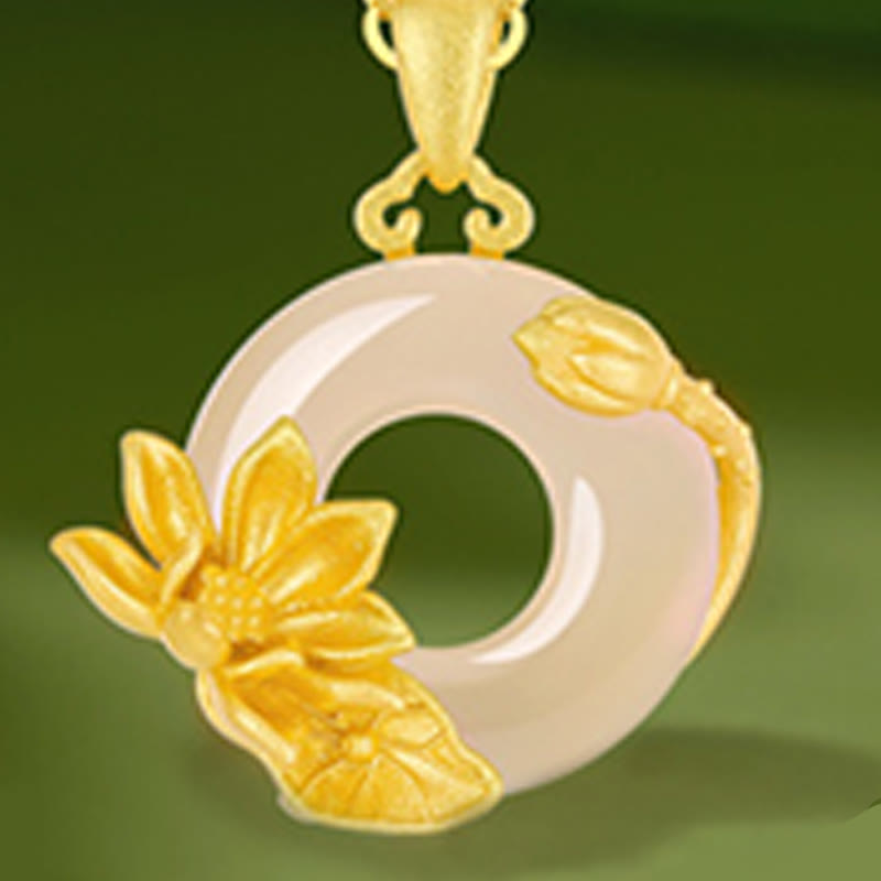 Chalcedony Peace Buckle Necklace in 925 Silver for Harmony