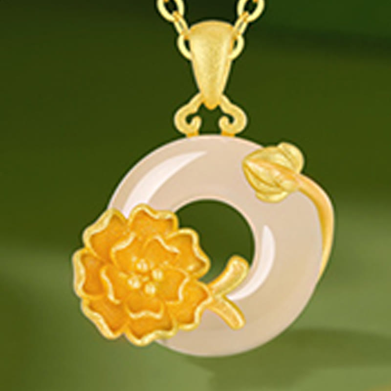 Chalcedony Peace Buckle Necklace in 925 Silver for Harmony