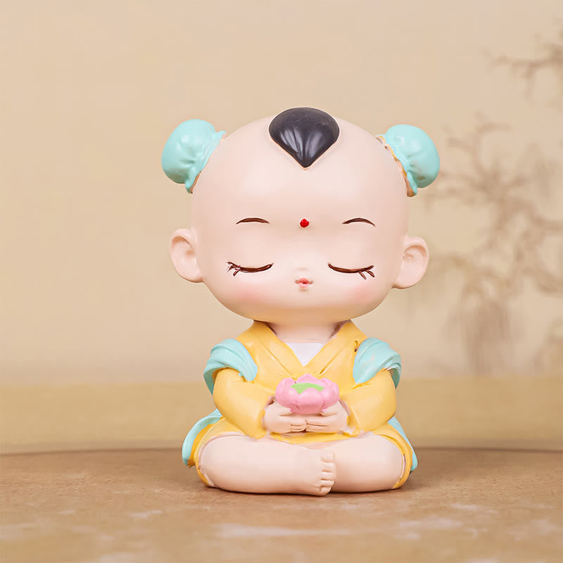 Meditation Avalokitesvara Resin Statue with Boy and Girl Figurines