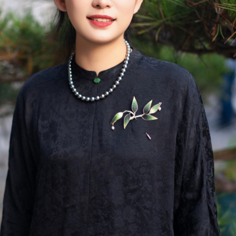 Mulberry Silk Green Bamboo Brooch for Spiritual Strength