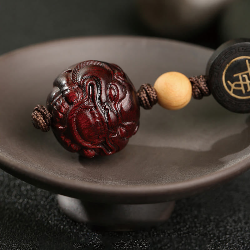 Small Leaf Red Sandalwood Pixiu Protection Key Chain