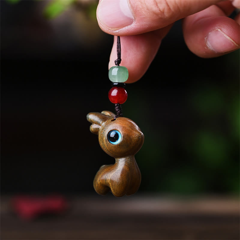 Small Leaf Red Sandalwood Lucky Mini Cat 3.2cm Decor