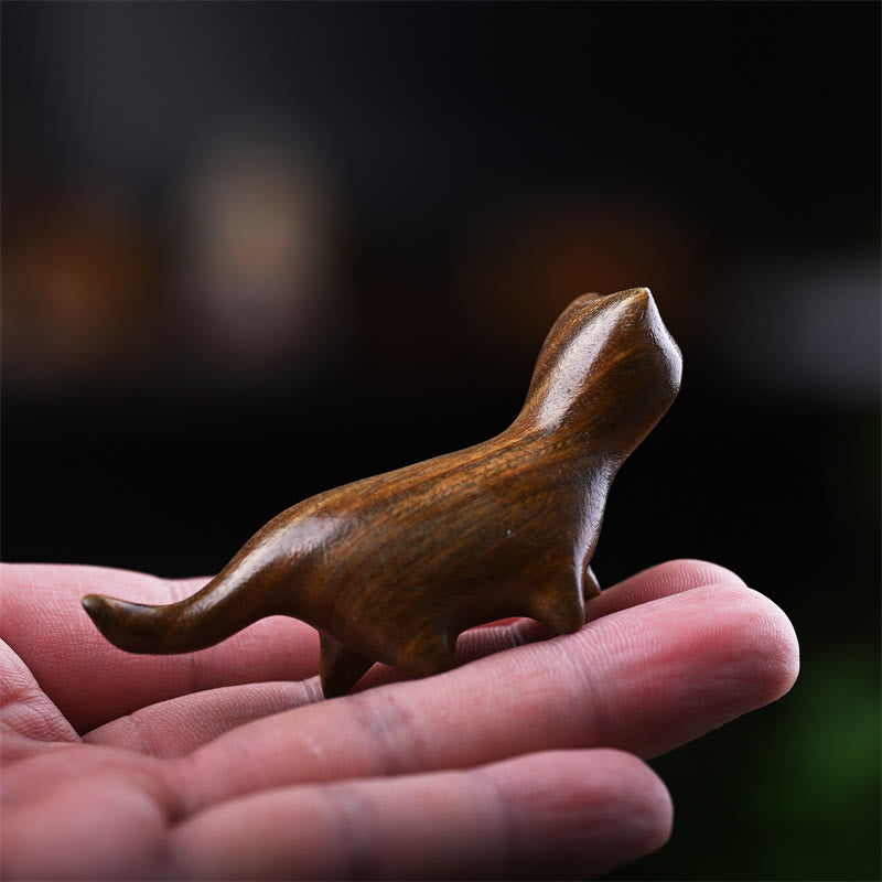 7.3cm Green Sandalwood Lucky Cat Figurine Positive Energy Statue