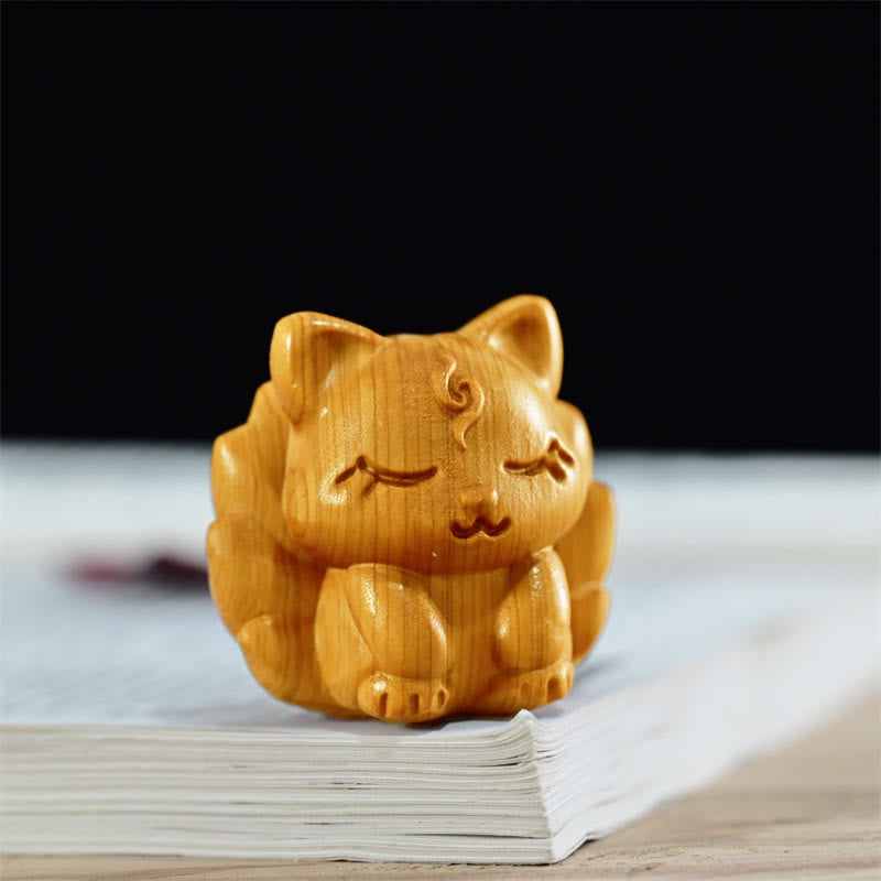 Mini Thuja Sutchuenensis Wood Nine-Tailed Fox Figurine for Spiritual Protection