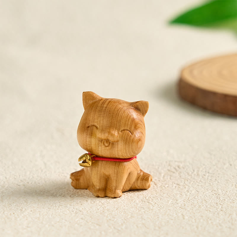 Mini Thuja Sutchuenensis Wood Dog Statue Spiritual Figurine